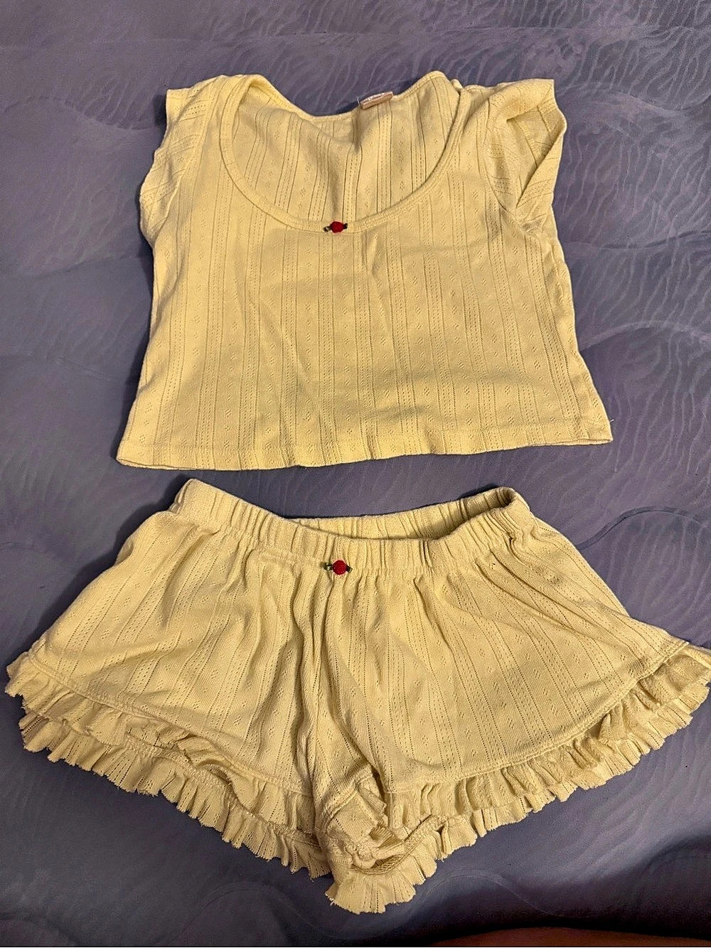 Messy Bun Just Chillin Girls Yellow Cotton Pajama Set Size XS Like New